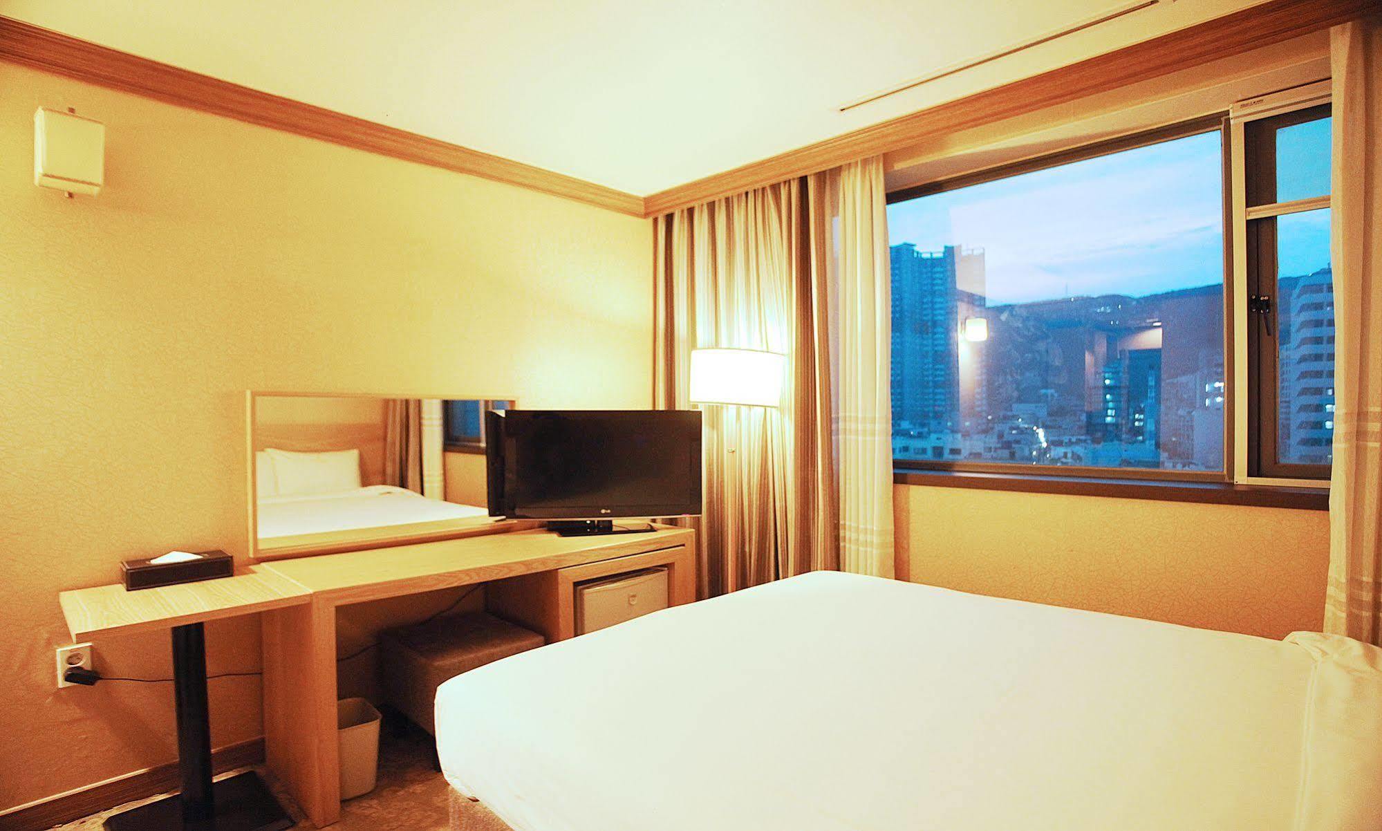 Dawn Beach Hotel Busan Eksteriør bilde